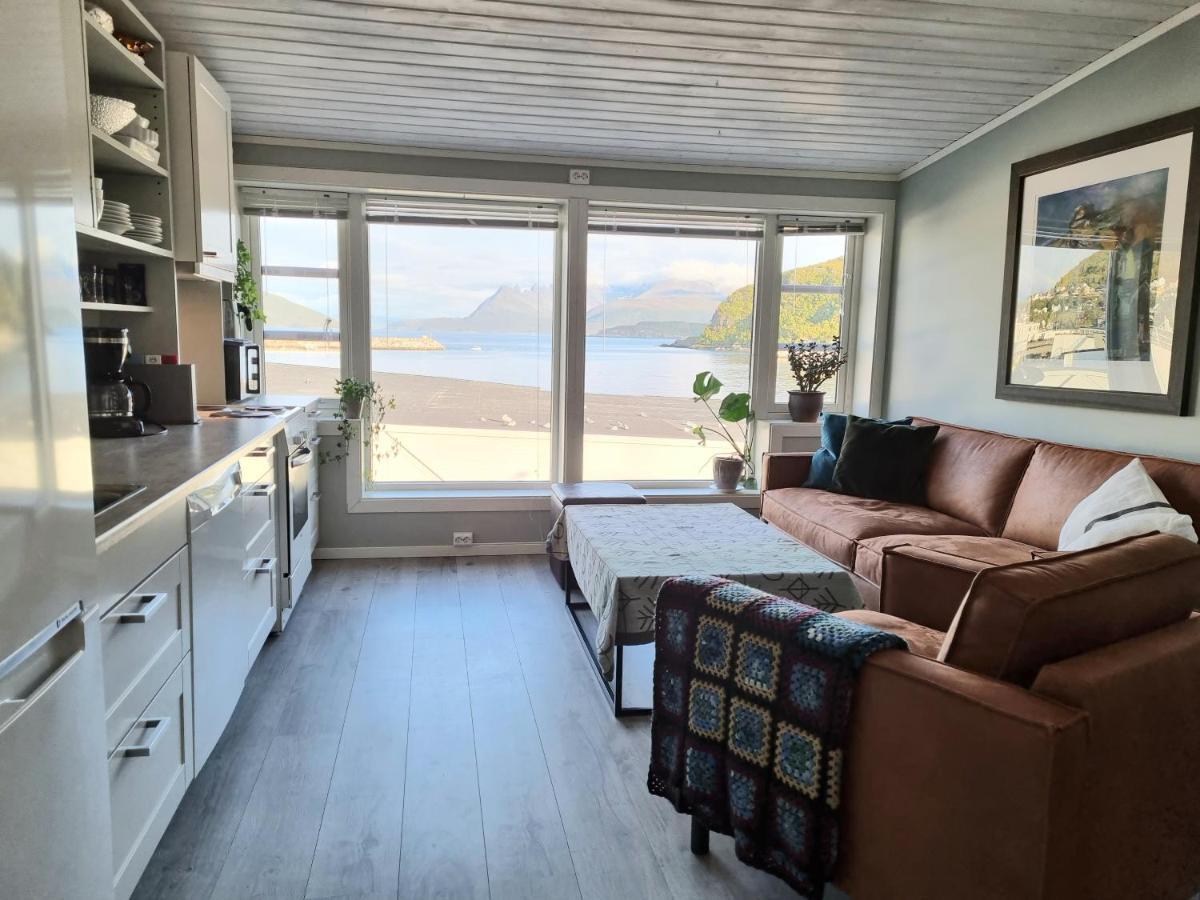 Loftsleilighet Midt I Sentrum Skjervoy Екстериор снимка