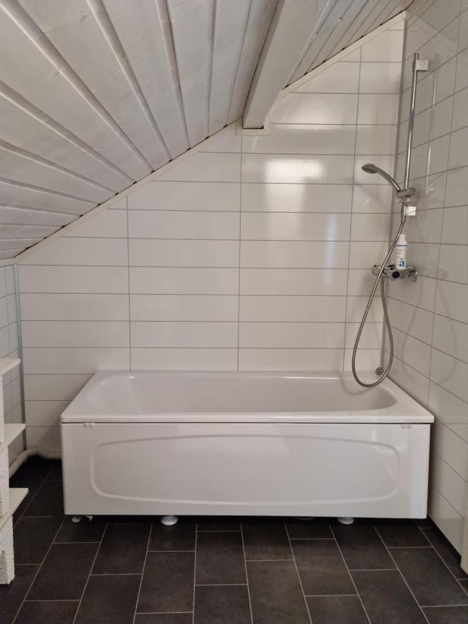 Loftsleilighet Midt I Sentrum Skjervoy Екстериор снимка