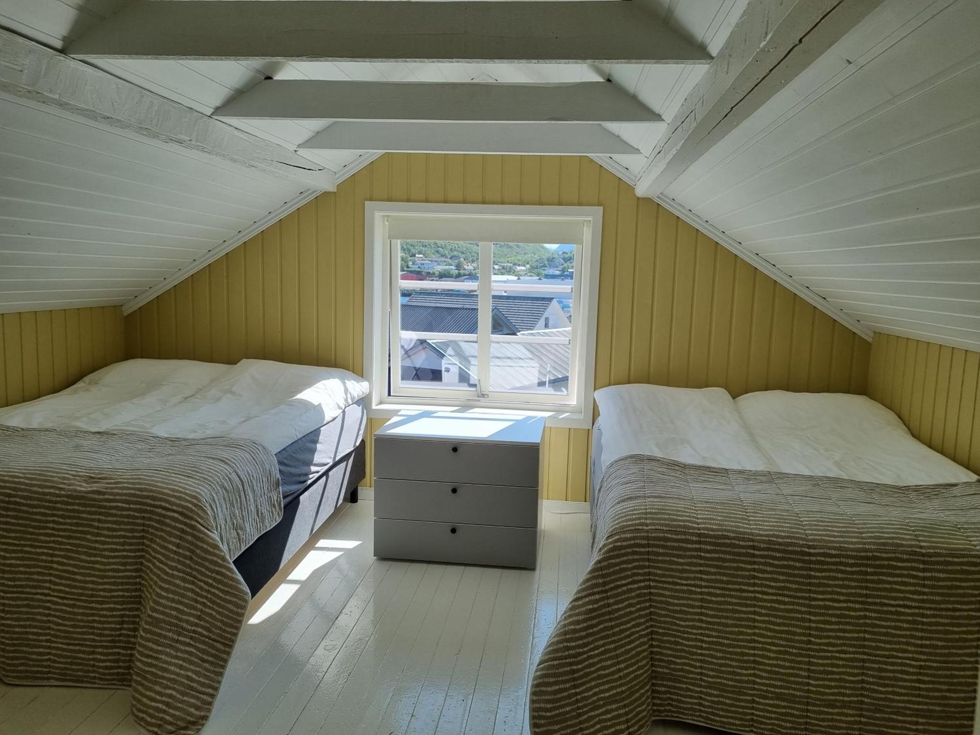 Loftsleilighet Midt I Sentrum Skjervoy Екстериор снимка